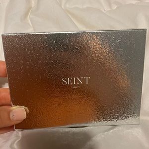 Seint palette (1)